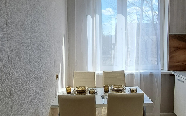 Marshala Isakovskiy Flat