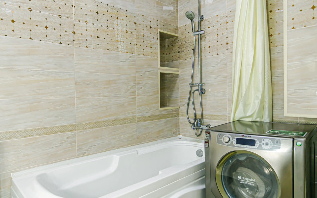 Premium at Nizami Street on Targovi Apartments