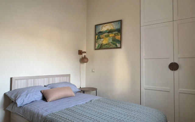 Na Baumana (Arbat) Flat