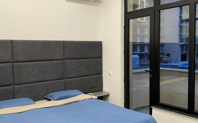 2-K v Novostroyke ryadom s Severnym Prospektom Flat