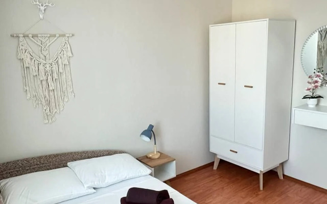 Квартира Тобольск - как дома, 3-х комнатная квартира (посуточно)