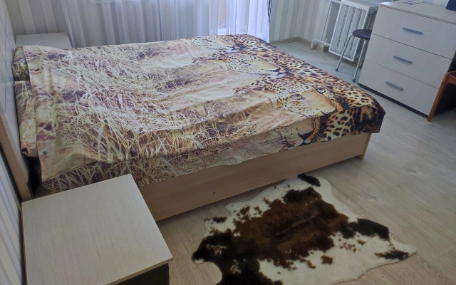 Dvukhkomnatnaya V Tsentre Goroda Flat