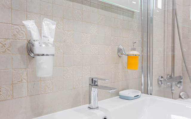 Апартаменты SunSet 2-я Оранжеорейная 4А