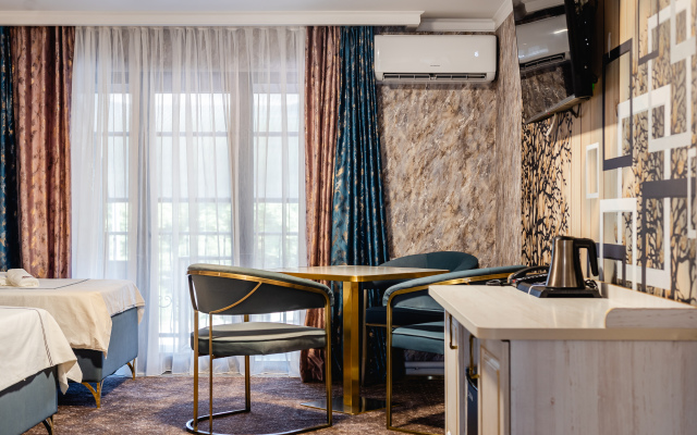 Rim Grand Hotel