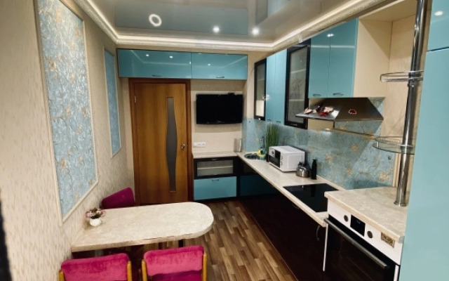 Апартаменты Холмогорская 4Г