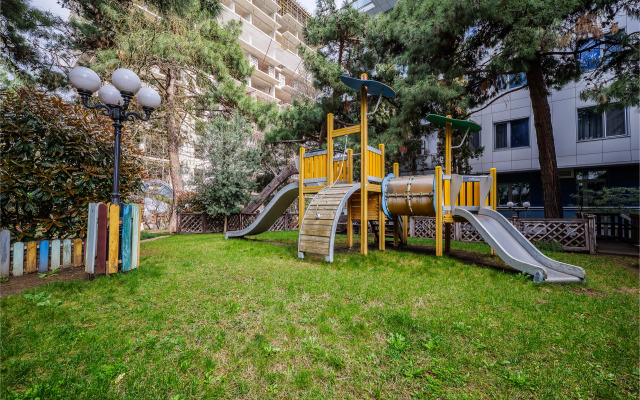 Апартаменты Роскошная квартира Классика с видом на парк