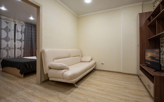 Апартаменты евро2 на Красной в центре города , заселение круглосуточно by Depart Apart