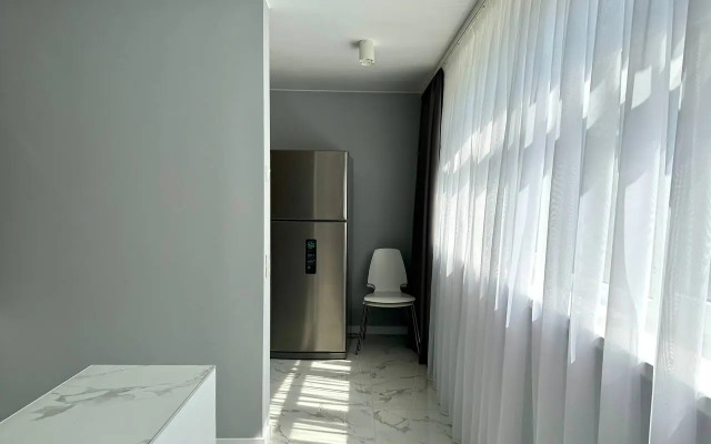 Stilnaya Ryadom S Parkom Rivyera Flat