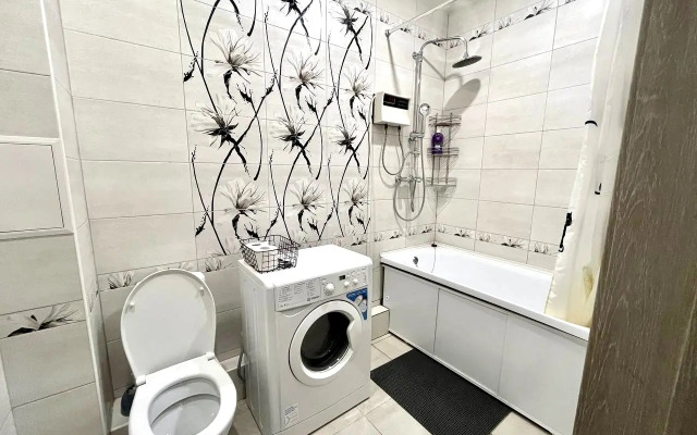 Квартира На 22 Этаже Напротив ТЦ Планета