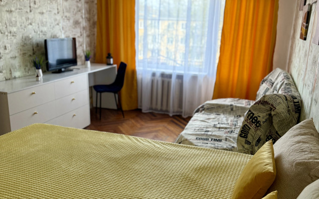 Квартира у метpo Hoвoчeркасcкaя