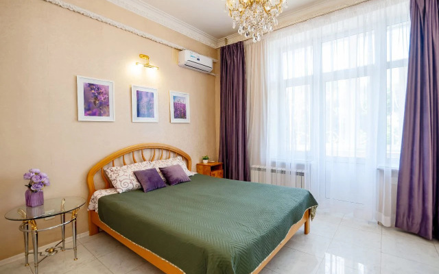 Квартира в центре Краснодара с бесплатной парковкой