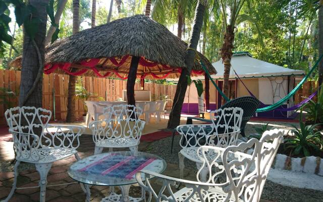 Отель Cormoranes by Rotamundos