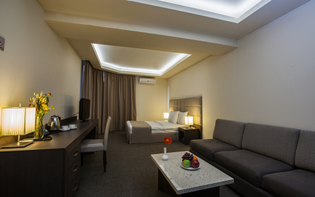 Aviatrans Hotel