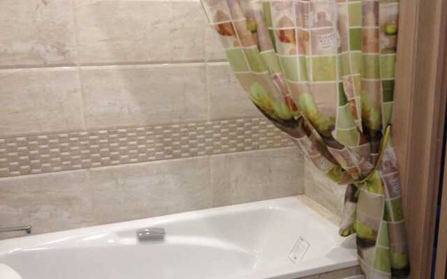 Novye Dvukhkomnatnye  V Tsentralnom Rayone Apartments