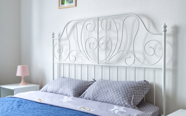 Квартира у метро Елизаровская