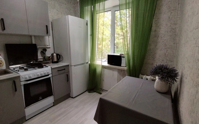 Svetlaya Dvukhkomnatnaya V Zhukovskom Flat