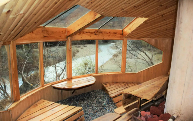 Annunaki 444 Guest House