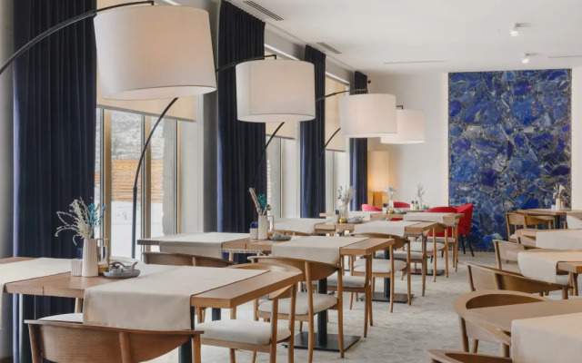 Отель Лазурит Архыз Hotel & SPA 5*