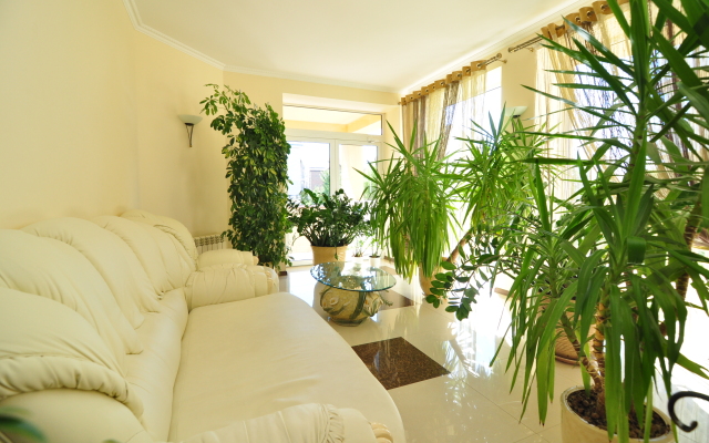 Astoriya Guest house