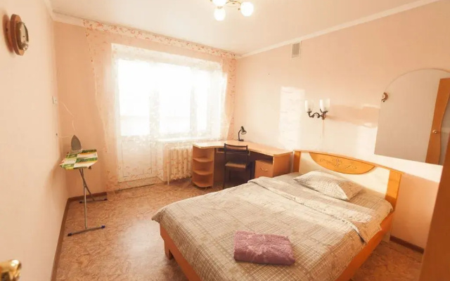 Квартира трехкомнатная на Ленина 12а