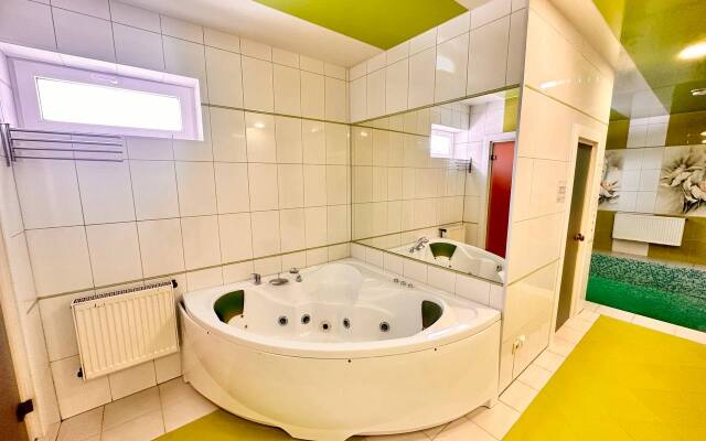 Relax Guest House