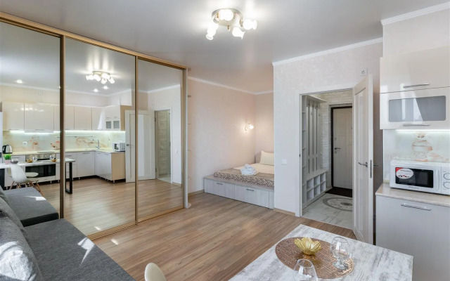 Apartamenty studiya s konditsionerom v novom zhilom komplekse Kristall Apartments
