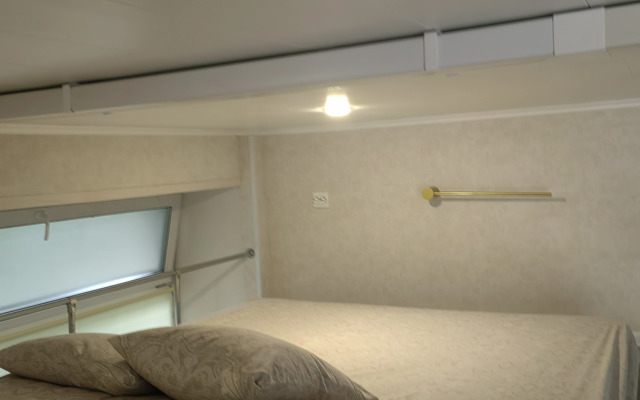 Andi 5 Apartments