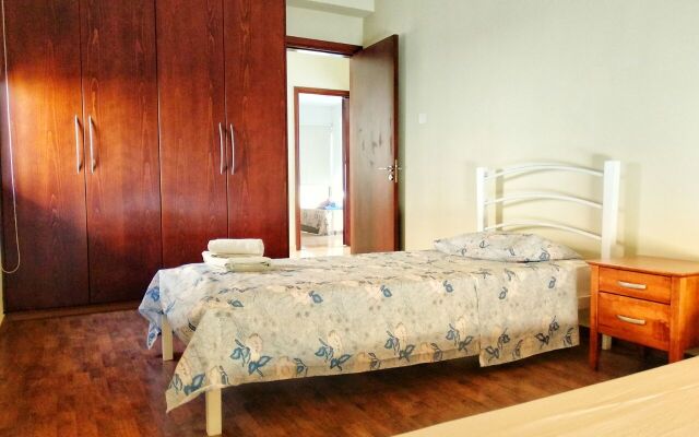 Ideal Holiday House Villa