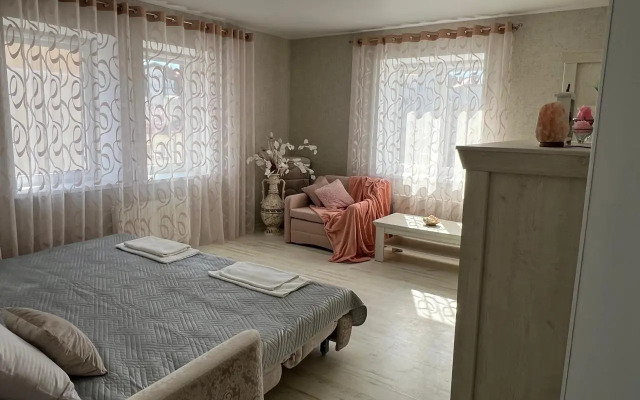 Апартаменты История на море