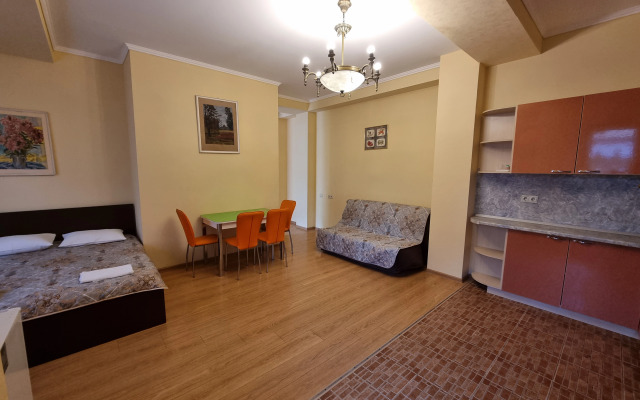 Malakhit Guest House