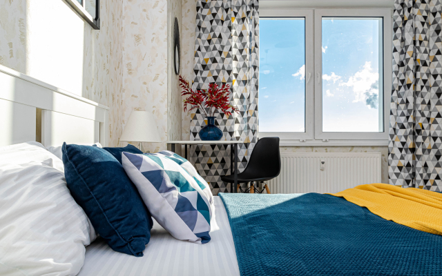 Svetlaya Uyutnaya Odnushka U Komsomolskoy Ploschadi  Apartments