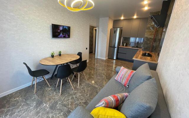 Na Chernyshevskogo 3 S Dzhakuzi Apartments