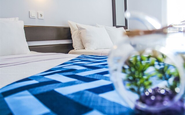 Yaman Life Hotel
