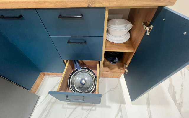 Tryokhmestnaya Studiya V Apart-Komplekse S Basseynom Apartment