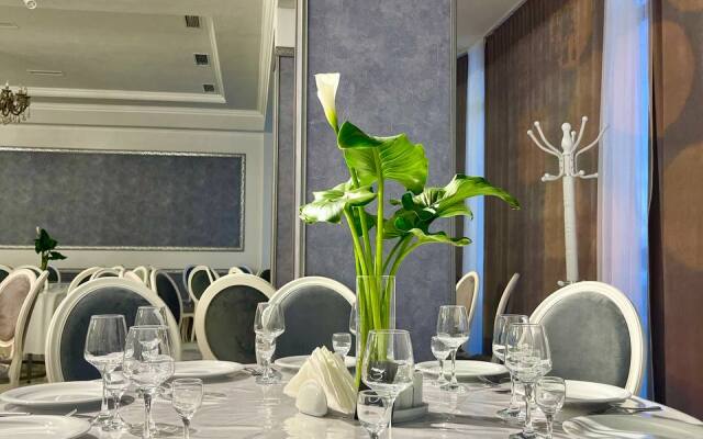 Grand Hotel Kapan