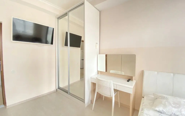 Komfort S 2 Spalnyami I Balkonom M2 Apartment