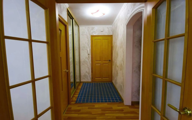 Апартаменты на проспекте Мира 182