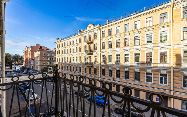 Квартира Стильная студия в 7 минутах от Невского проспекта