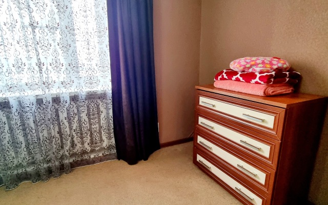 Квартира Рядом с Городским Стадионом