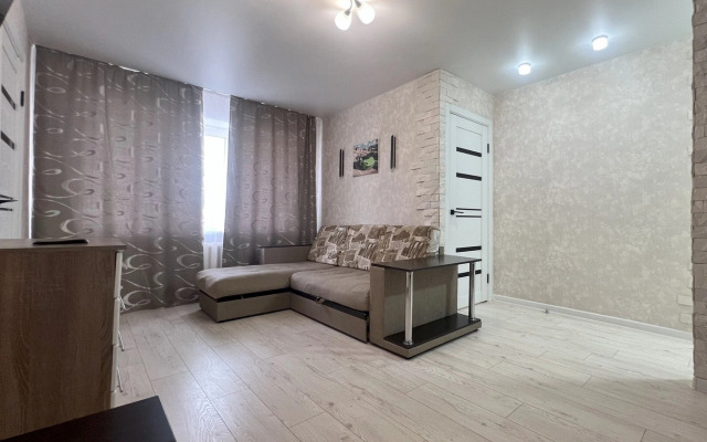 Na Ulitse Oktyabryskaya 42 Flat