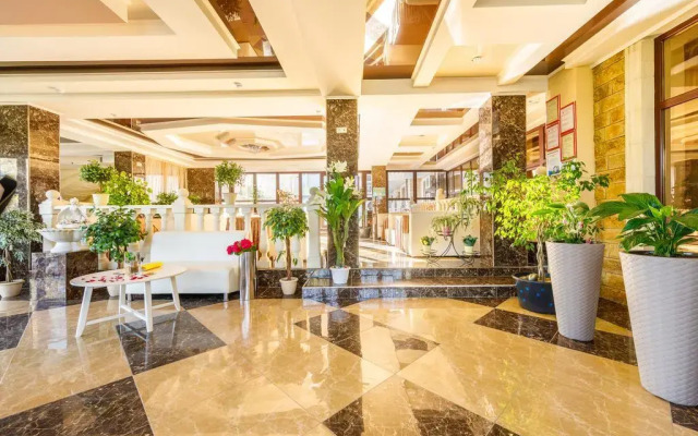 Marrakesh Gold Hotel