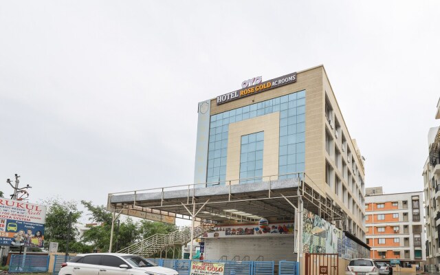 Rose Gold Hotel