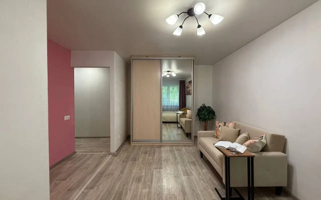 Квартира Новая Уютная Рядом с Аквапарком