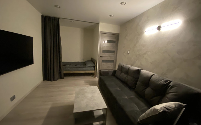 Квартира с массажным креслом и кофемашиной