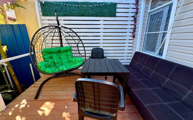 Частный дом с террасой Sun City в центре Сочи