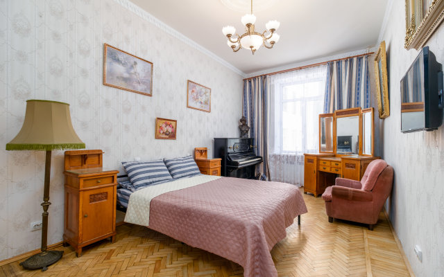 Квартира Апартаменты Sutki Rent у Александровского парка