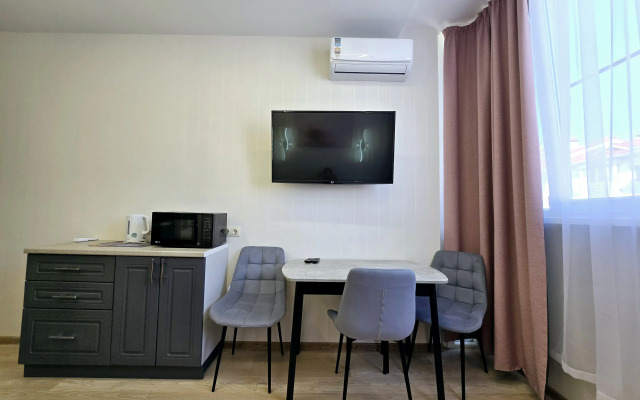 Aleksandrovskiy Sad Apartments