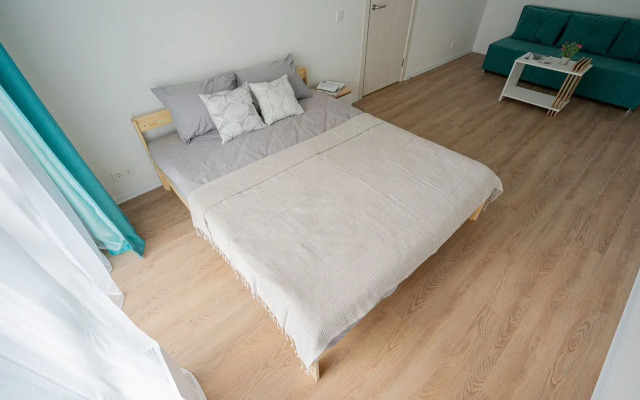 Квартира с двумя спальнями возле ЖД Вокзала