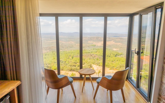 Отель Marlo Ayvalik