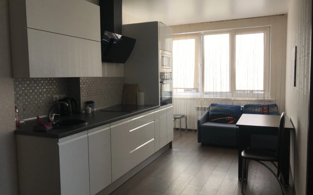 S Vidom Na Gorod Flat